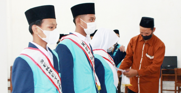 PELANTIKAN OSIS 2021/2022